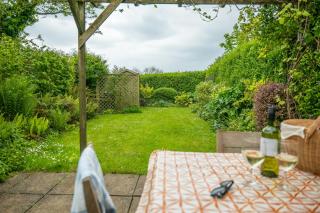 Hideaway Cottage Thatched Devon Retreat - 6