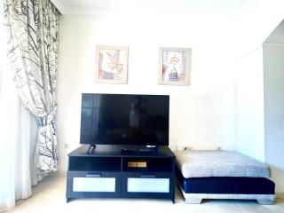 Holiday 2BR Apartment in Elviria, Marbella - 4