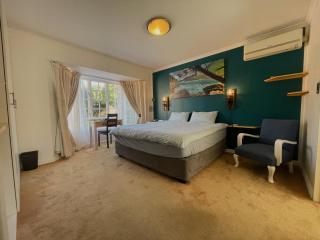 Storms River room Blouberg, own Bathroom, no load shedding - Cape Town - 0