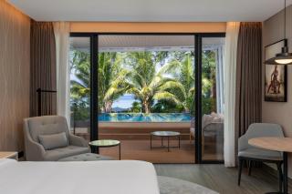 Radisson Blu Resort, Phuket Mai Khao Beach - 2