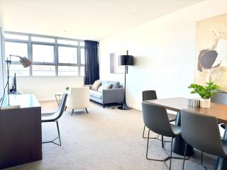 Chatswood Exeutive Suites - 3beds2baths with Parking - 2