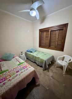 Casa Ampla com Garagem a 650m do Pq Assis Brasil - 3