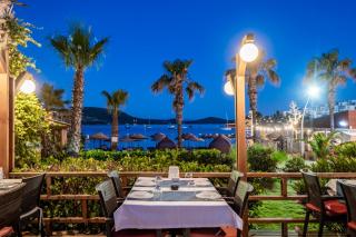 Costa Bitezhan Beach Hotel - 4