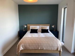 Residence Number 5 - Luxury 2 Bed Ground Floor Apartment By Together Travel - 3