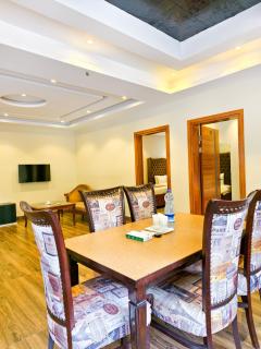 Naran Creek Hotel - 3