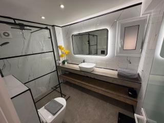 Luxury Garden Studio in Koukaki Prime Location - 9