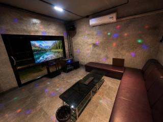 บ้านสวนริมน้ำยางยวนโฮมลอดจ์ พูลวิลล่า -  - 2