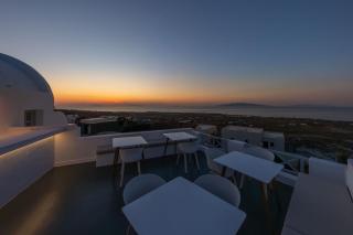 Elios Cave Suites - 1