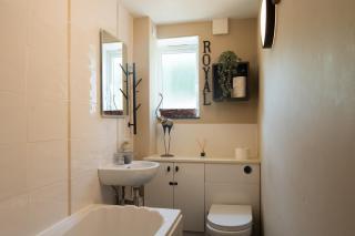 central bath private flat - 9