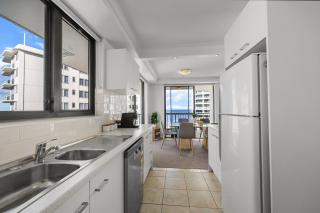 Penthouse Style - Full Ocean View - Sleep 6 - Baby Friendly - 6