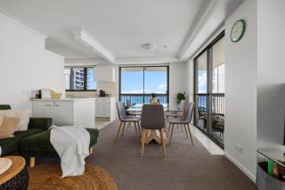 Penthouse Style - Full Ocean View - Sleep 6 - Baby Friendly - 8