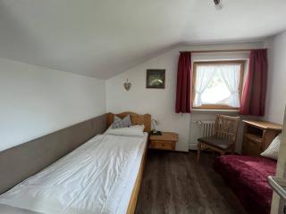 Ferienwohnung 2 Am Krepbach - 4