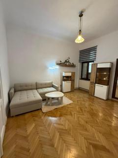 Angelas Home - 7