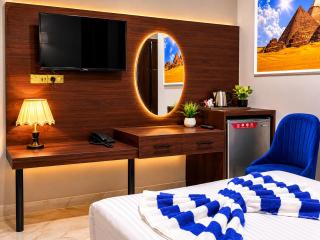 M Pyramids Hotel - Cairo - 8