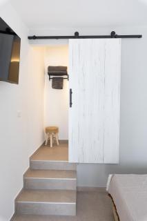 Napa Heights Studios - 3