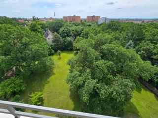 Modernes Apartment mit Panorama-Balkon & Weitblick über Hannover - 2