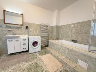 Central Park Apartment - 2
