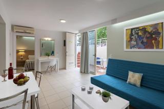Oliv Apartments Peaceful Escape Near Beach & Town - 6