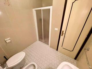 Flat with excellent location - 4