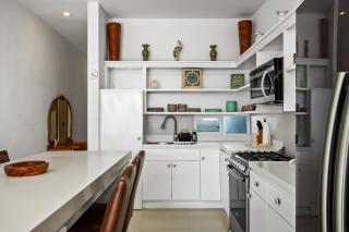 Peaceful Dog-Friendly Villa with Outdoor Pool, Rooftop Patio, Beach Views, & AC - 7