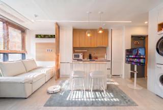 GK Full-Service APT in Gangnam 5 min Metro - Seoul - 5
