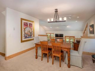 Coldstream Townhome 19 - 4