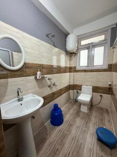 Nor's Kitchen & Homestay Dirang - 7