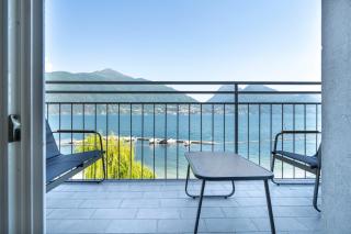Aurora House · Balcone vista Lago Como · Parking - 0