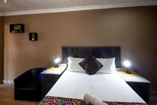 Palm Inn Guesthouse - 1