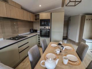 The Pines 2 Bedrooms - 3