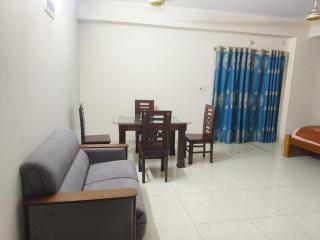 Couple Friendly Apartment in Hajicamp Near Airport - 0