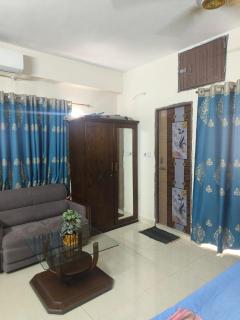 Couple Friendly Apartment in Hajicamp Near Airport - 4