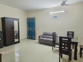 Couple Friendly Apartment in Hajicamp Near Airport - 1