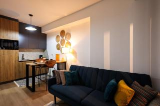 KVR Modern City Center Studio - 1