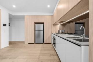 2B2B Apt in West Village Enjoy Eats, Grocery and More Vibes - 7