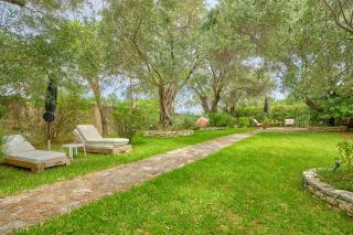 Astrakeri Gardens Villa - 6