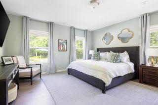 Luxury retreat with heated pool steps to the Beach - 2