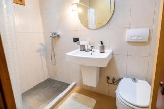 Rare Spacious 3BR Apartment - Central Tirana - 3
