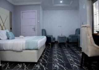 Mountaintop Hotel - 2