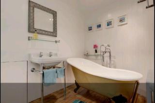 Carnegie Library: Austen Apartment 2 Bedroom - 6