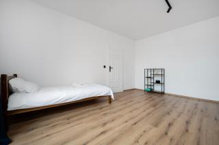 Łódź Homely Apartment by BookingHost - 7