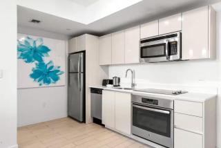 Resort 1BR - Sunset View - Beach Shuttle - 7