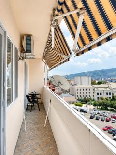 Panoramic Tbilisi Views from a Stylish Apartment - 8