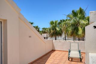 3160 Elegant Seafront House - 5