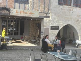 Les Mirabelles - 8
