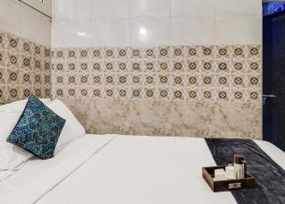 Hotel Amaravathi Residency - 1