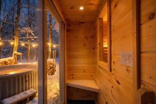 Sauna Firepit Hot Tub Hike - 3