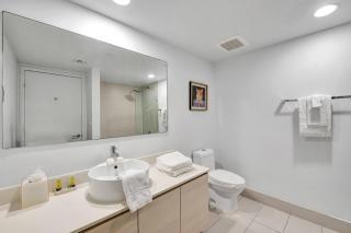 Sky Views 2BR Intracoastal - 4