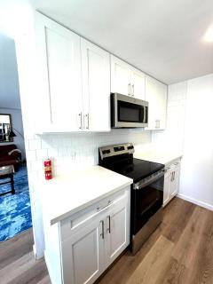 Modern 2BR Retreat near Light Rail, Seward Park 52 - 5