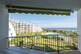 Bright 26 m with pool and sea view - 0